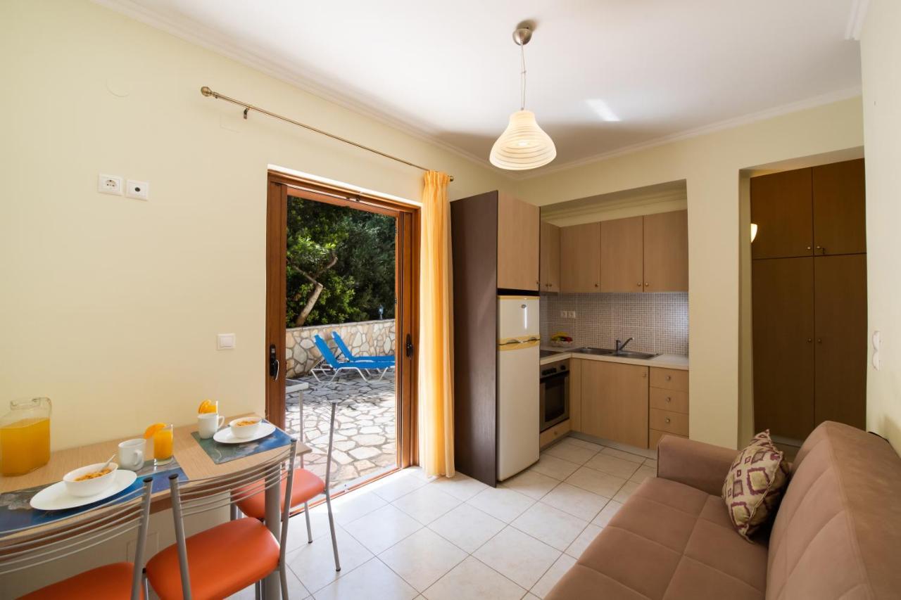 Delphinus Villas-Villa Nikitas Ayios Nikitas Luaran gambar