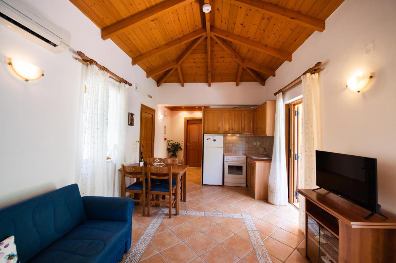 Delphinus Villas-Villa Nikitas Ayios Nikitas Luaran gambar
